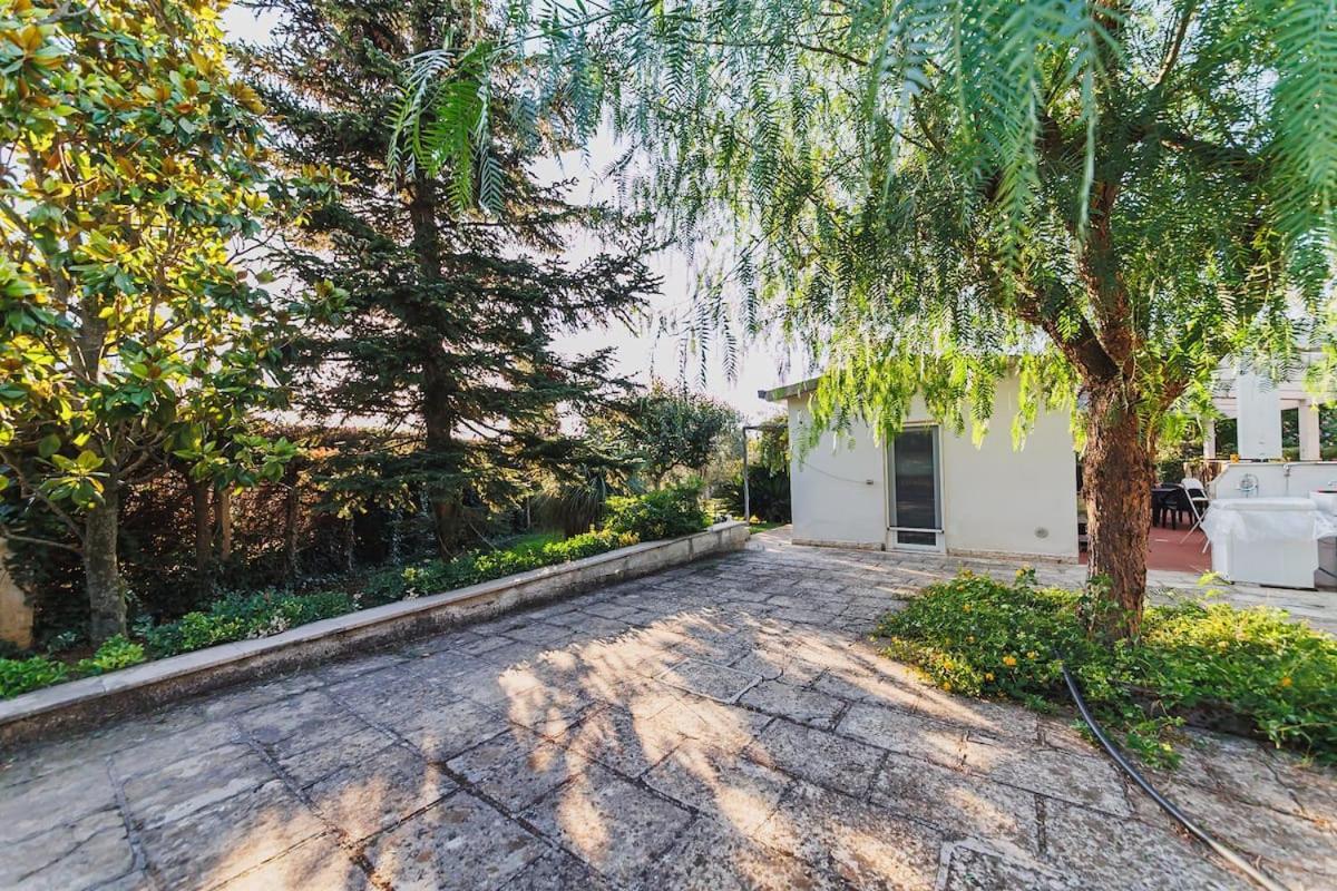 Countryhouse Gli Ulivi Модуньо Екстер'єр фото